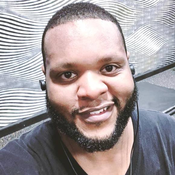 Meet your Posher, Clifton - Picture 1 of 1